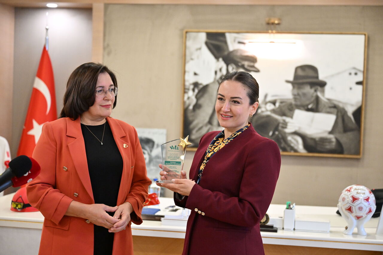 Sağlıklı Kentler Birliği’nden Büyükşehir’e Çevre Ödülü (1)