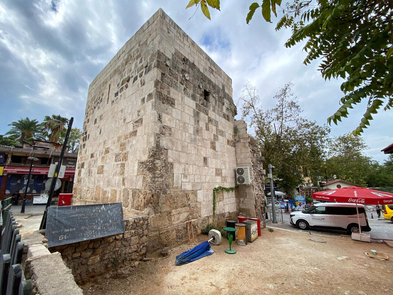 T A R I H I B U R C U N D U V A R I K L I M A T A K M A K I C I N 967025 287223