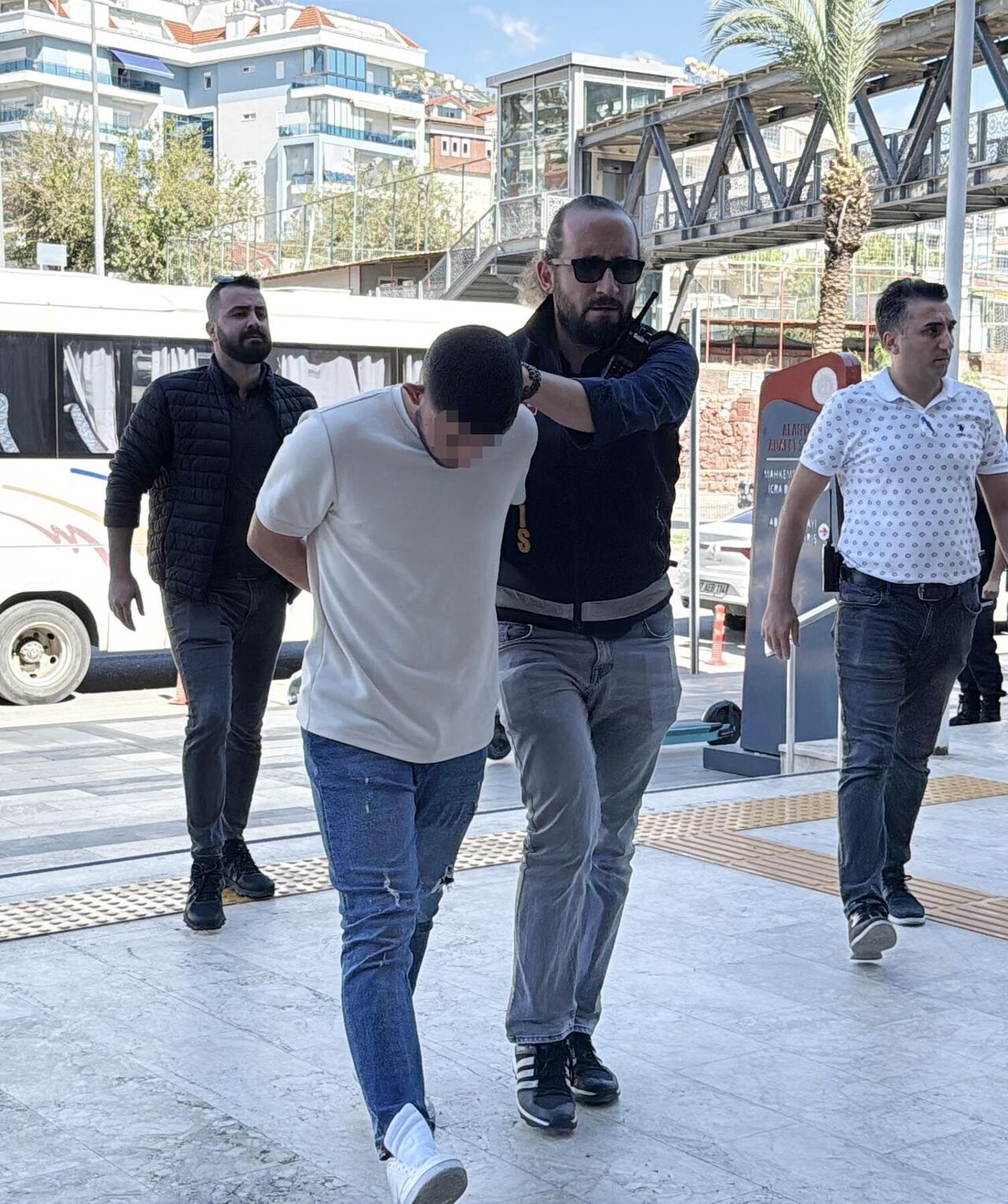 U C U R U M D A B I C A K L A N M I S C E S E D I B U L U N A N Y U S U 962338 285744