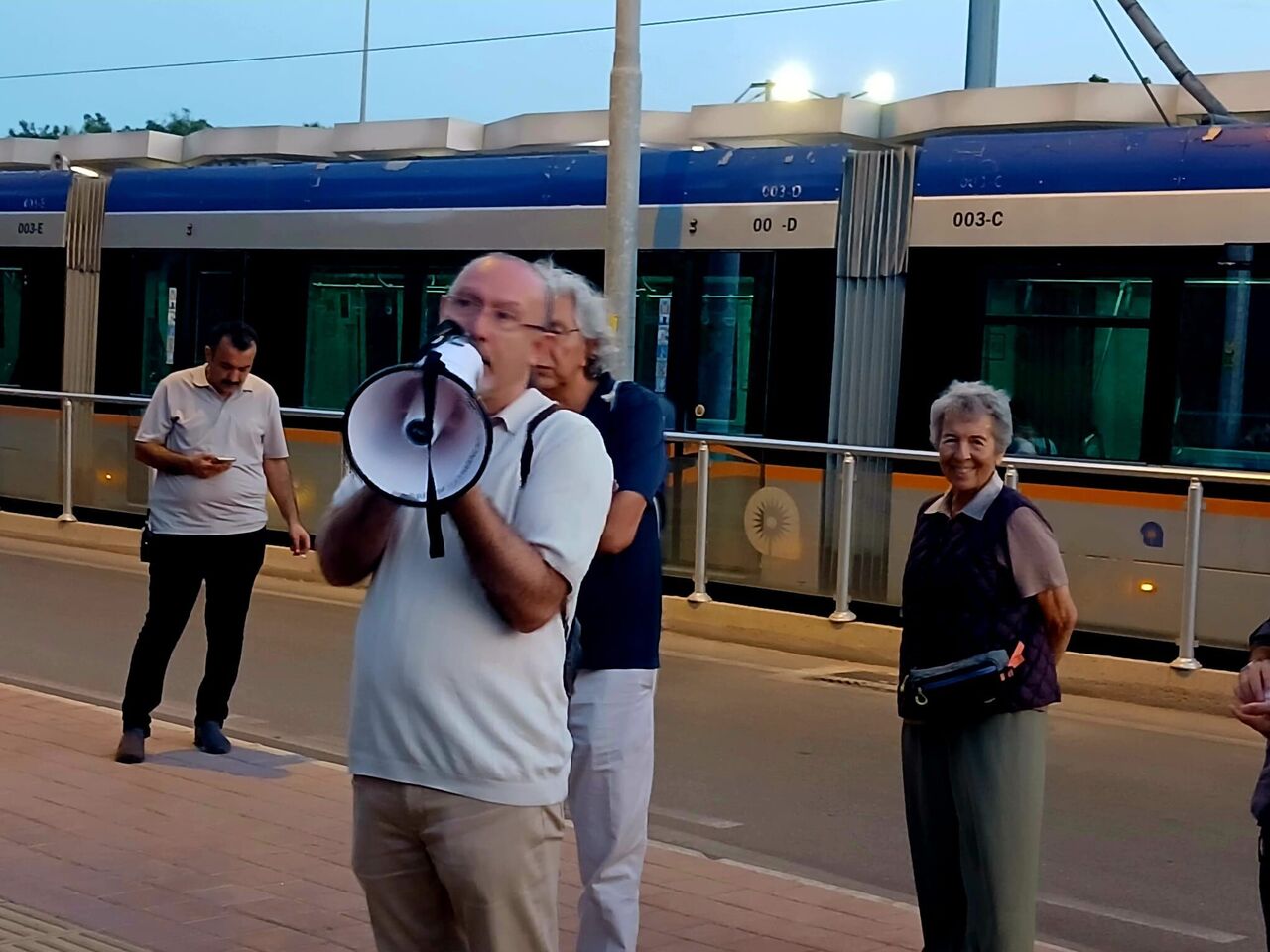 Whatsapp Image 2025 10 02 At 20.09.38