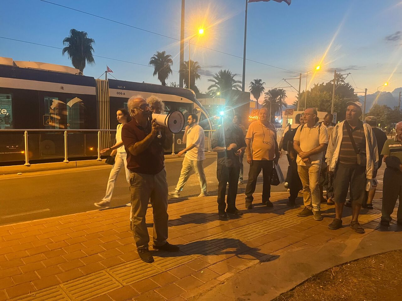 Whatsapp Image 2025 10 03 At 08.36.13