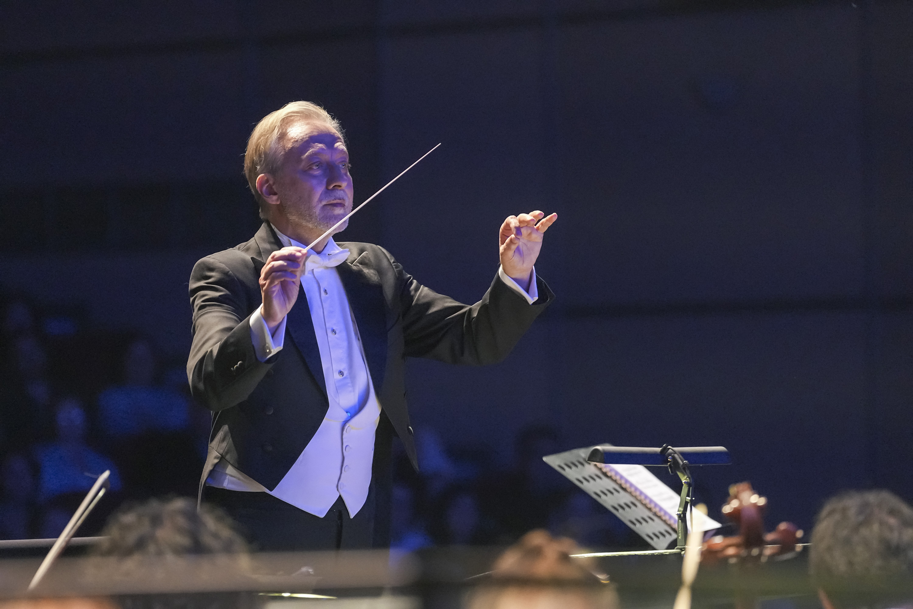 9. S E N F O N I B U L U S M A S I 1028870 305283