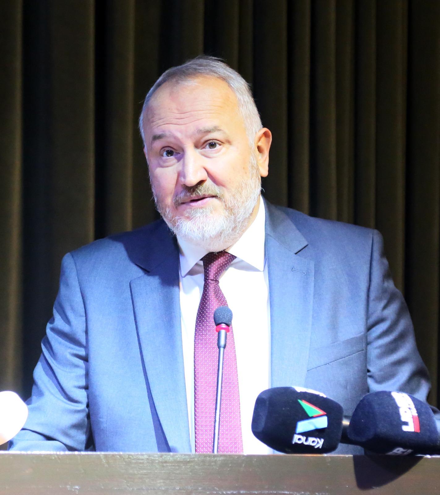 A K T O B D A K A A N K A V A L O G L U I K I N C I K E Z S E C I L 1038942 308342-1