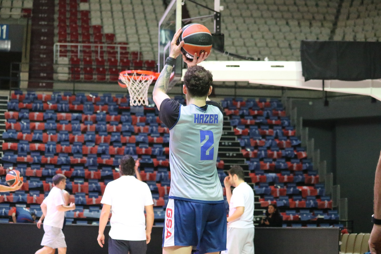 A N A D O L U E F E S A N T A L Y A’ D A O Y N A N A C A K B A Y E R 1014180 300927