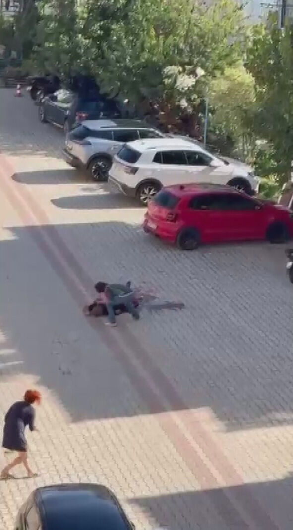 A N N E S I Y L E G O N U L I L I S K I S I O L A N K I S I Y I 22 1015785 301373