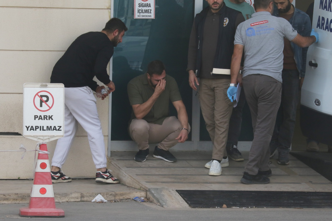 A N T A L Y A D A P O L I S M E M U R U N U N O L D U R D U G U E S I 1013589 300736