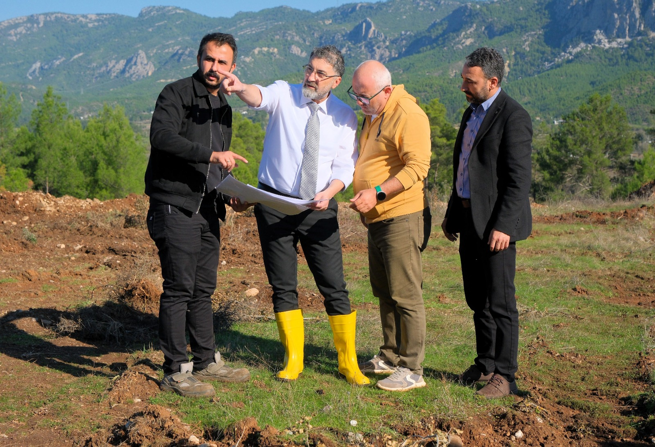 B A K I M E V I V E G E S P R O J E S I E S Z A M A N L I S U R U Y 1015045 301208