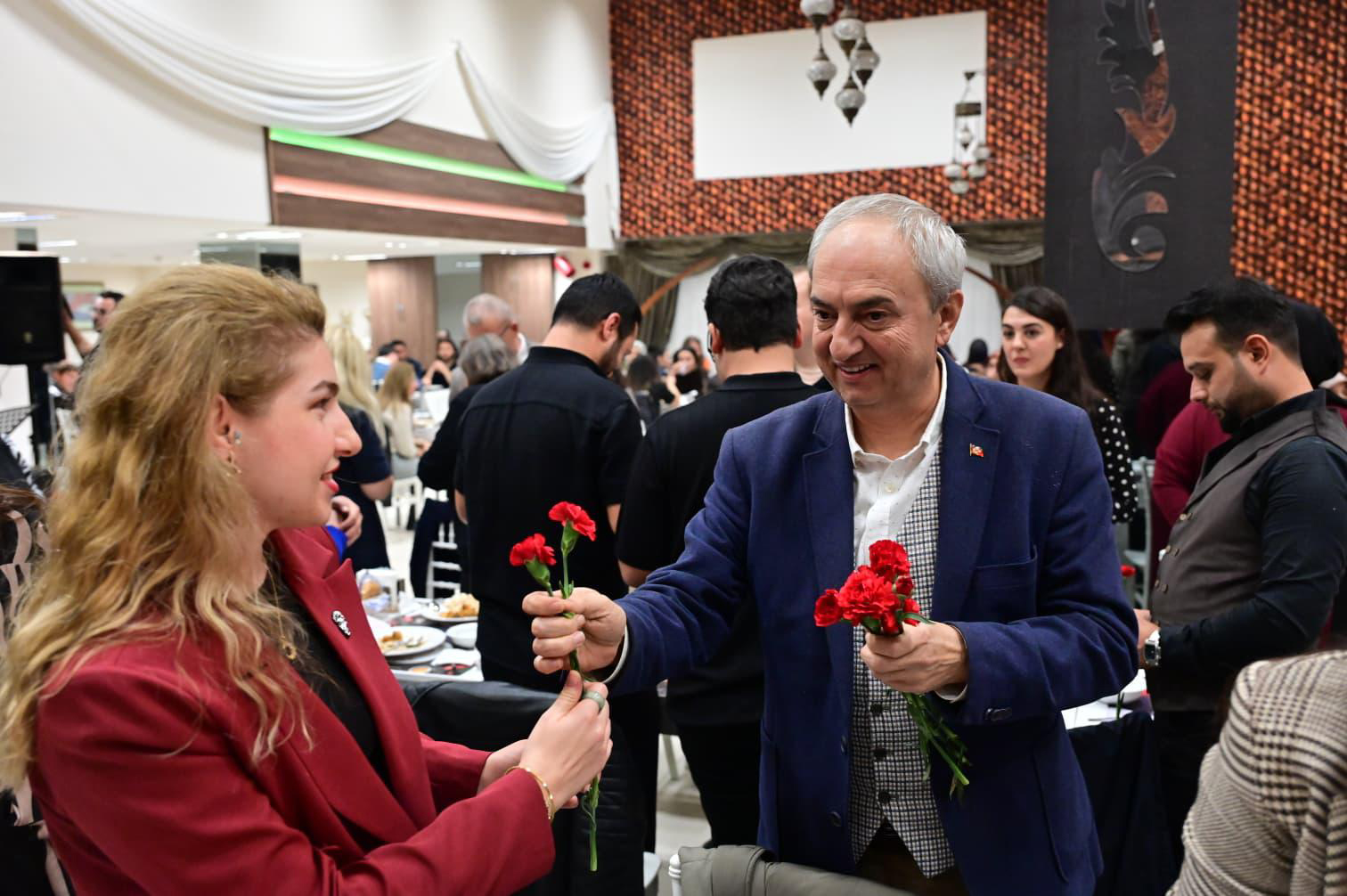 B A S K A N K O C A G O Z O G R E T M E N L E R L E B U L U S T U 1037113 307803