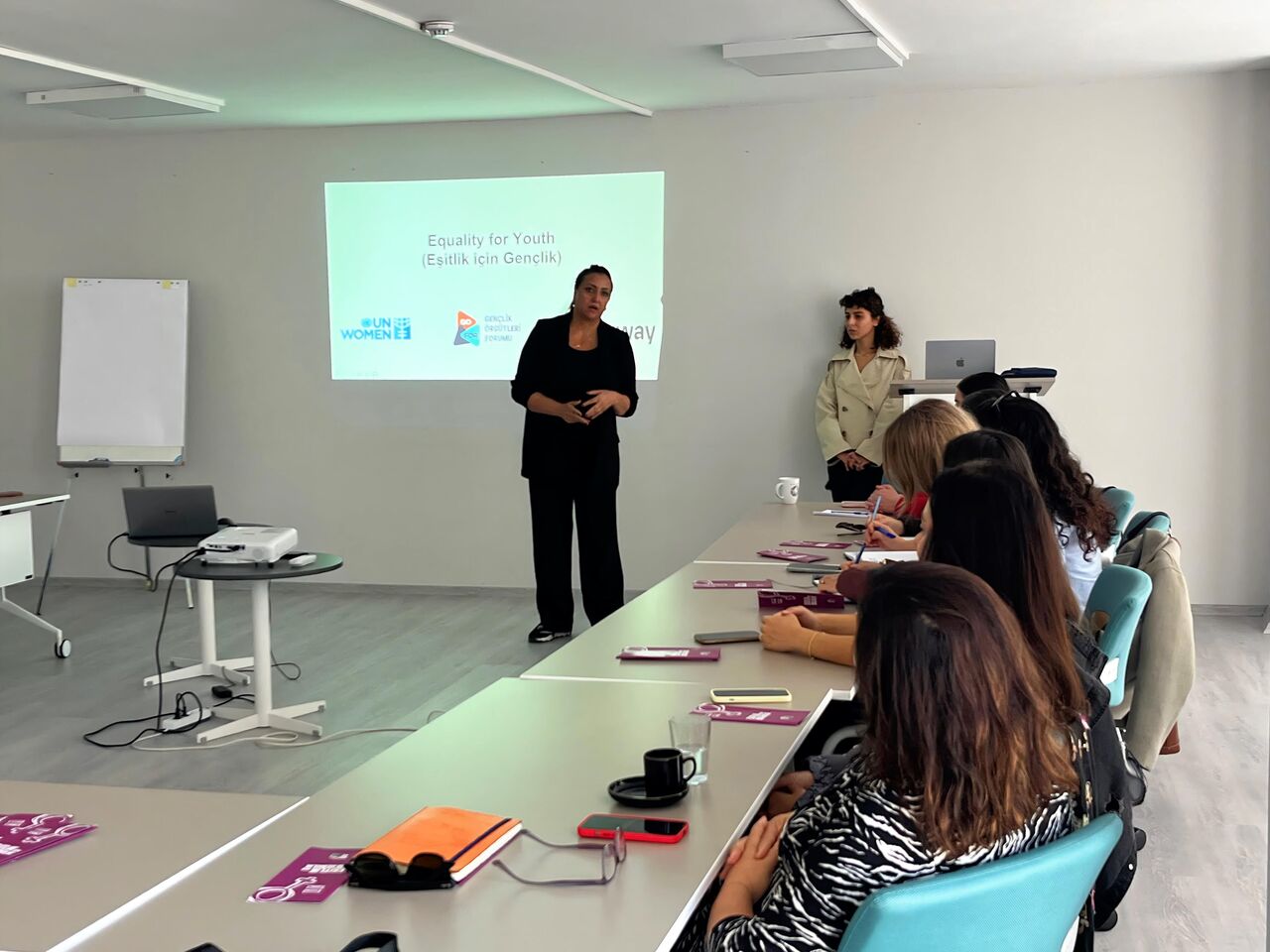 B U Y U K S E H I R D E N T O P L U M S A L C I N S I Y E T E S I T L I 1010041 299613