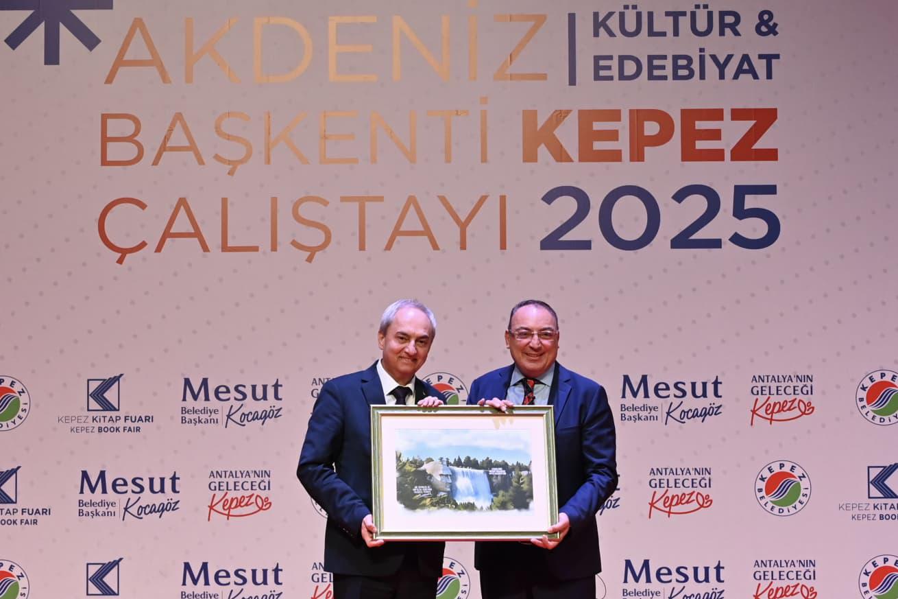 Cem Seymen Bir Sehrin Kaderi Bir Kitapla Degisir 5