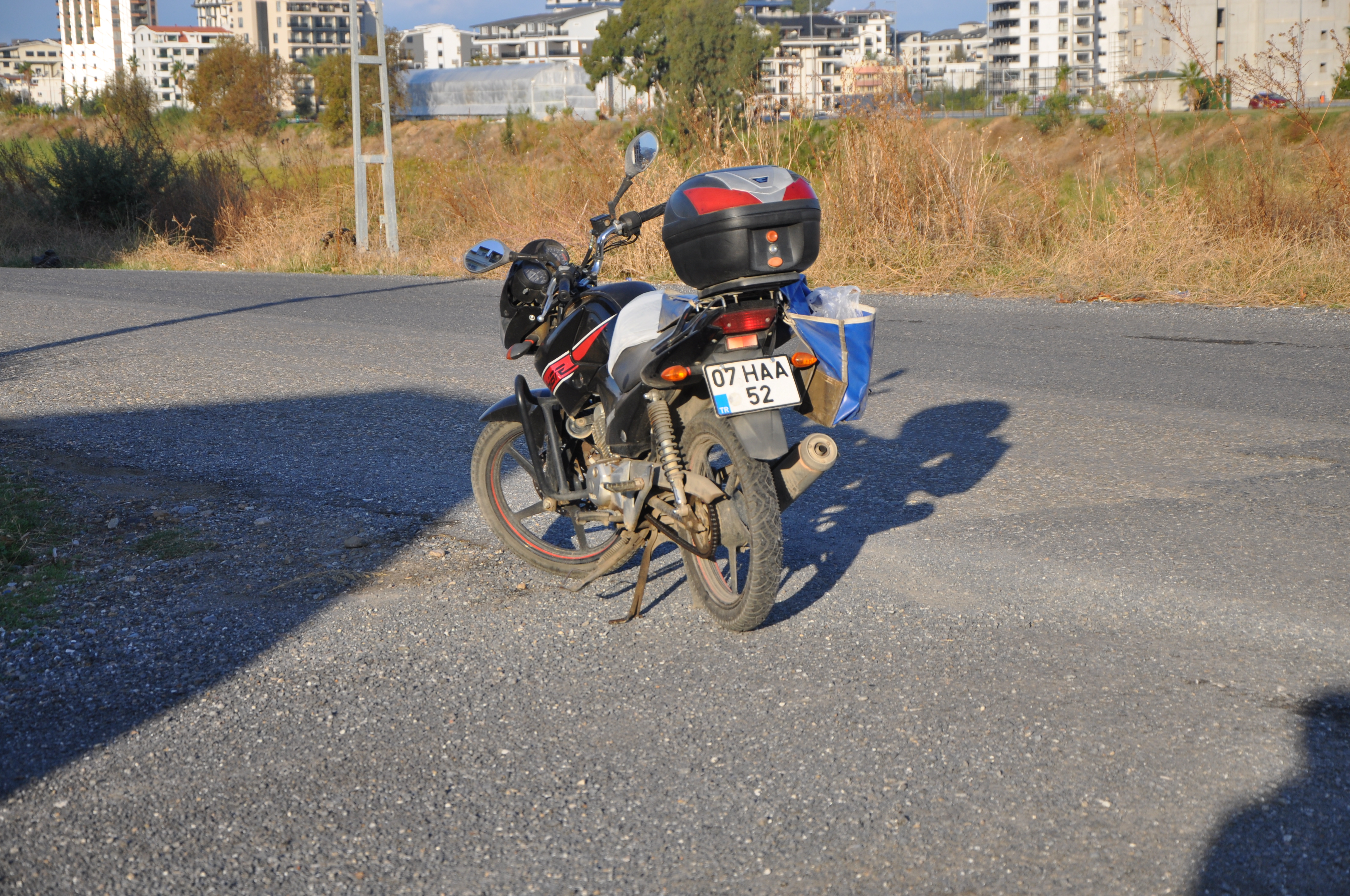 G A Z I P A S A D A O T O M O B I L L E M O T O S I K L E T C A R P I S 1019122 302367