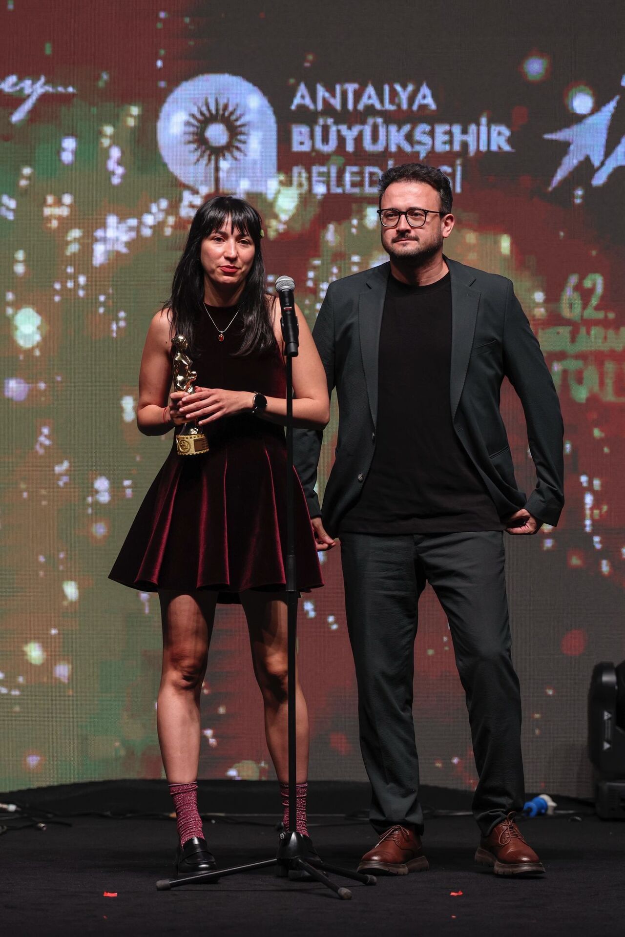 G4S U5Q1 W M A A B Nge