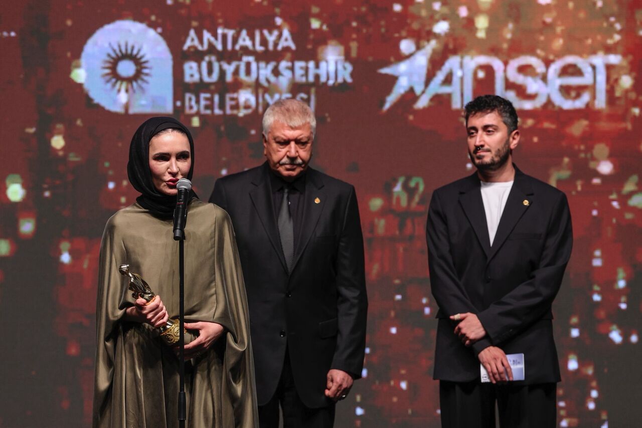 G4S Wz T X Y A A Il J V