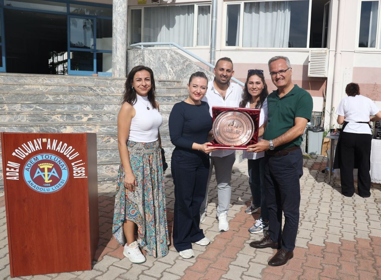 G4Wq A9 X E A Acm Fs