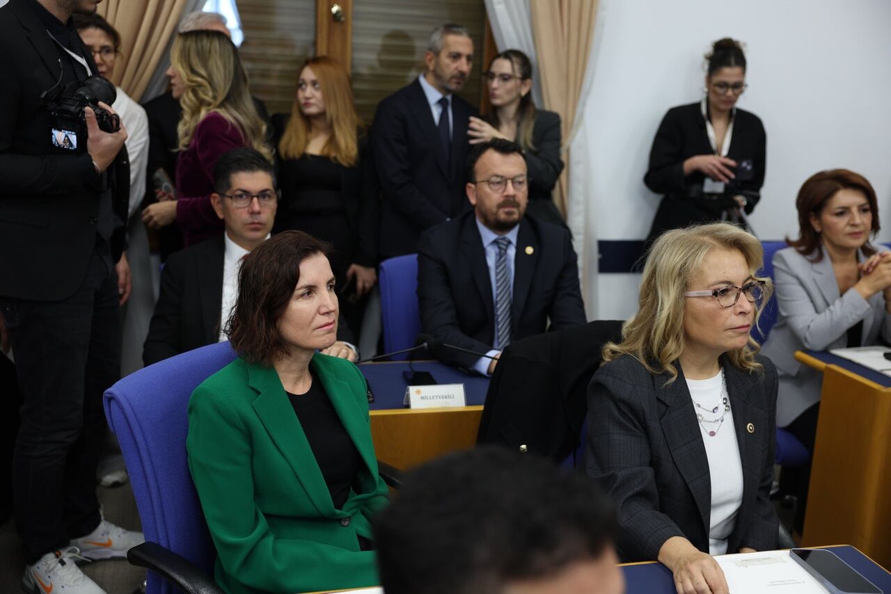 G5Tr H J1 W Y A A P Dc