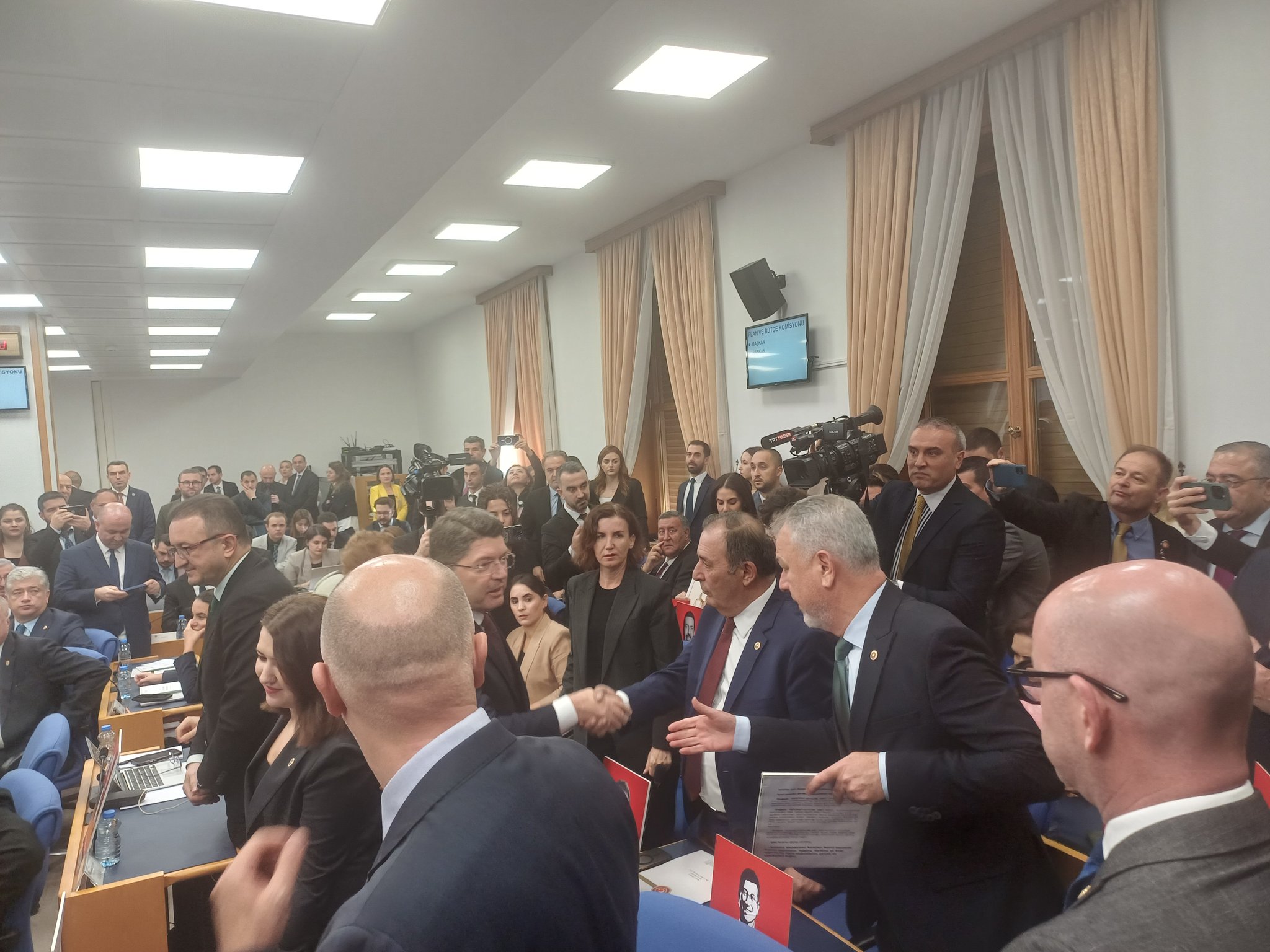 G6Lc Dg X Xk A A Umdg