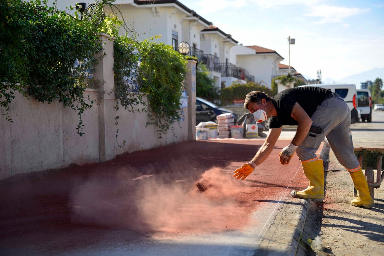 Güzeloba Kaldirim (3)