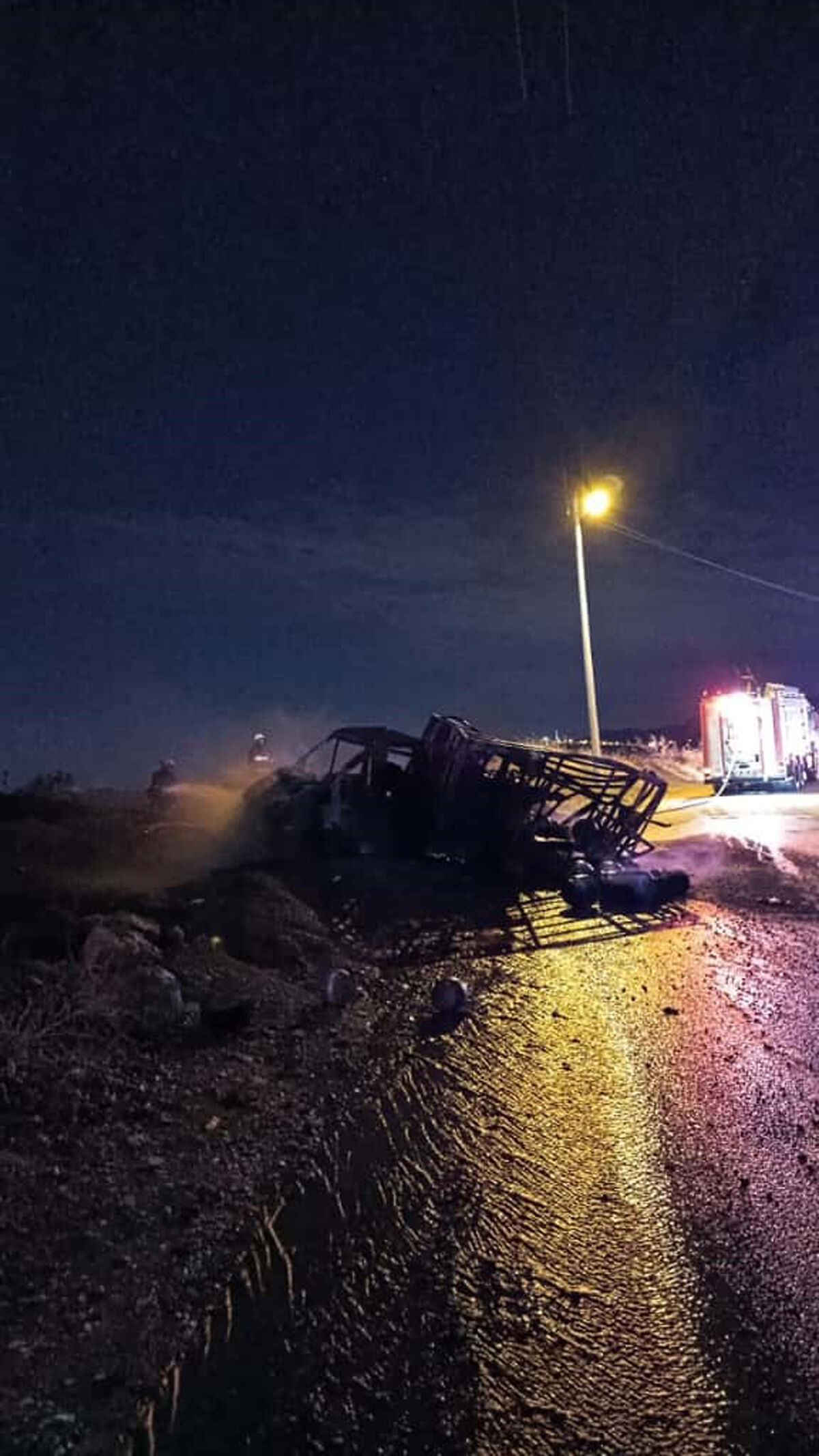 K A M Y O N E T Y A N A R A K K U L L A N I L A M A Z H A L E G E L D I 1004940 298179