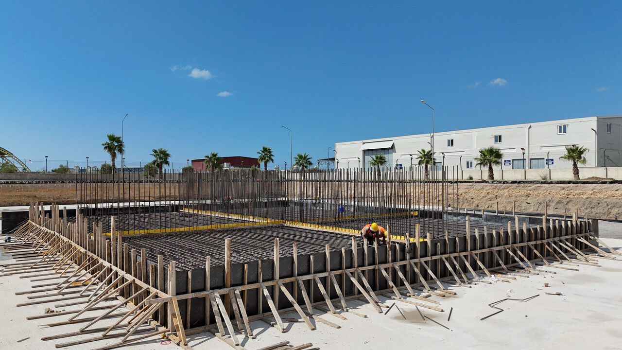 M A N A V G A T A T I K S U A R I T M A T E S I S I N I N K A P A S I 1008130 299060