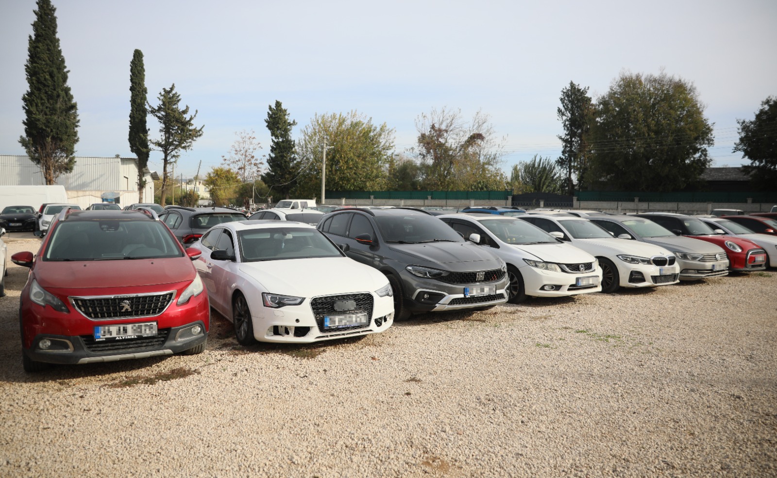 M I L Y O N L U K A R A C L A R C U R U M E Y E T E R K E D I L D I 1030034 305604