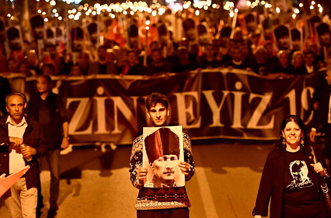 M U R A T P A S A D A B I N L E R A T A Y A S A Y G I Y U R U Y U S 1009521 299468