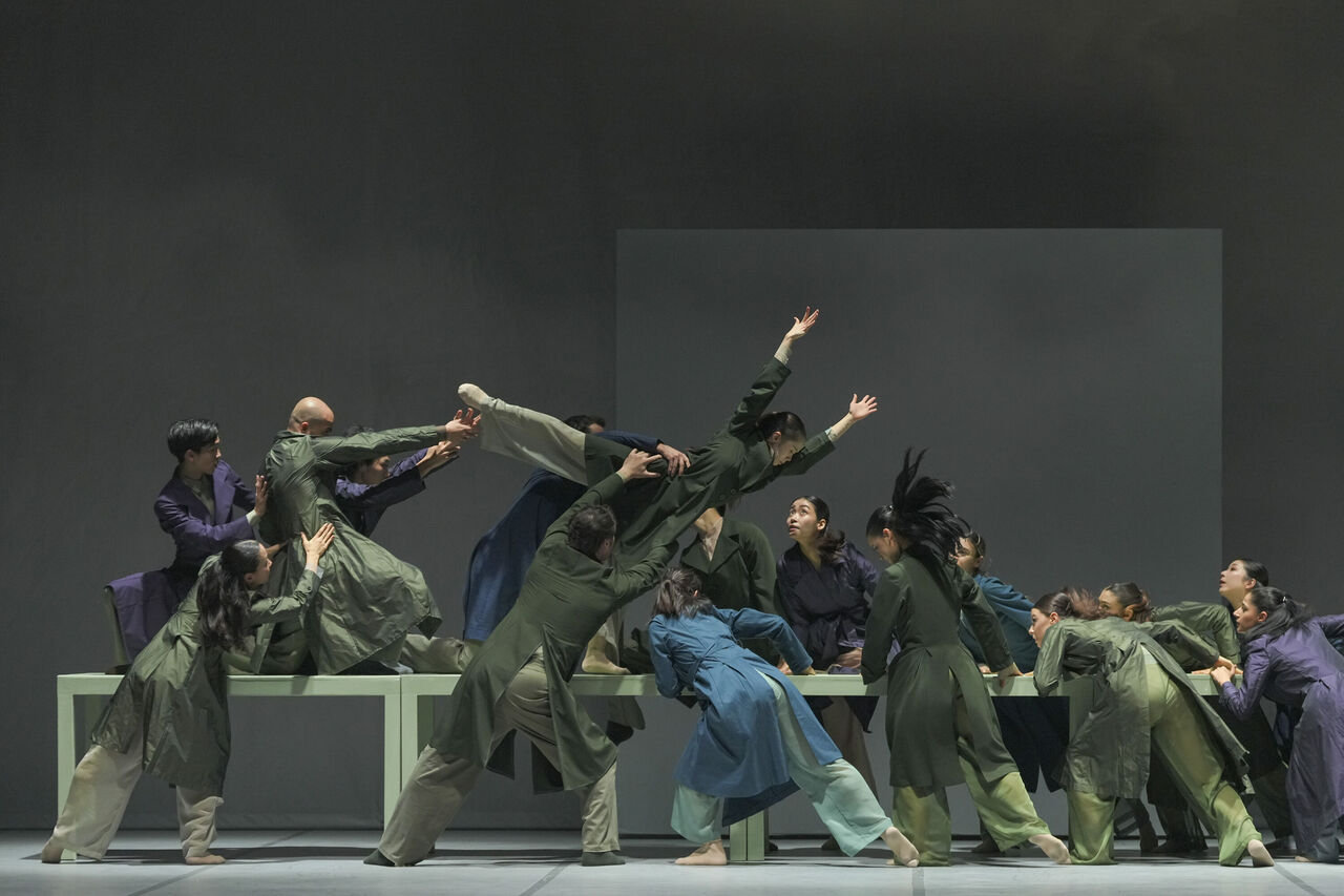 P A Q U I T A & B I R Y A Z G E C E S I R U Y A S I S E Z O N A 1011695 300123