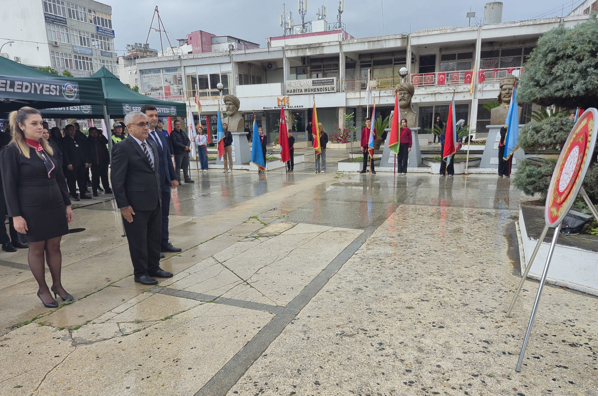 S E R I K T E O G R E T M E N L E R G U N U T O R E N L E K U T L A N 1030856 305858