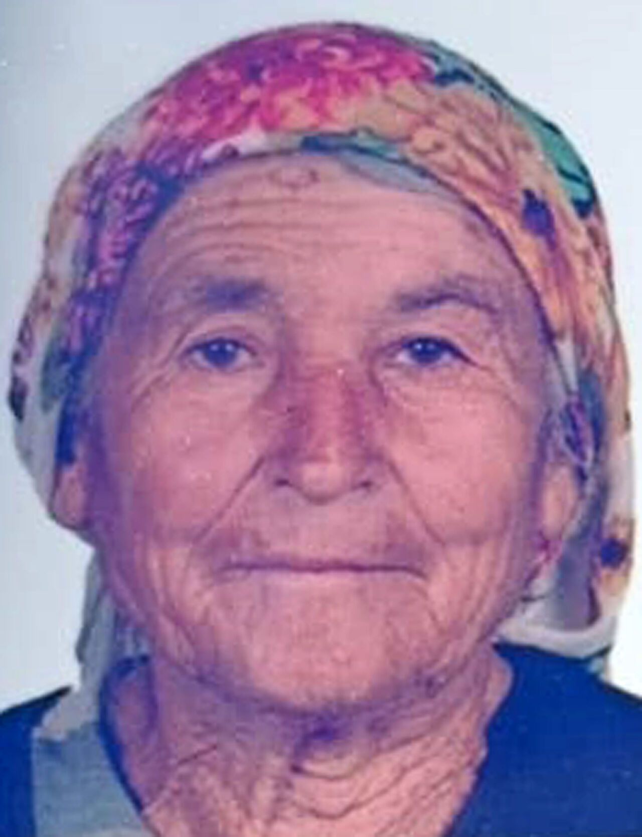 S U D O L U C U K U R D A N K A D I N C E S E D I C I K T I 994486 295060