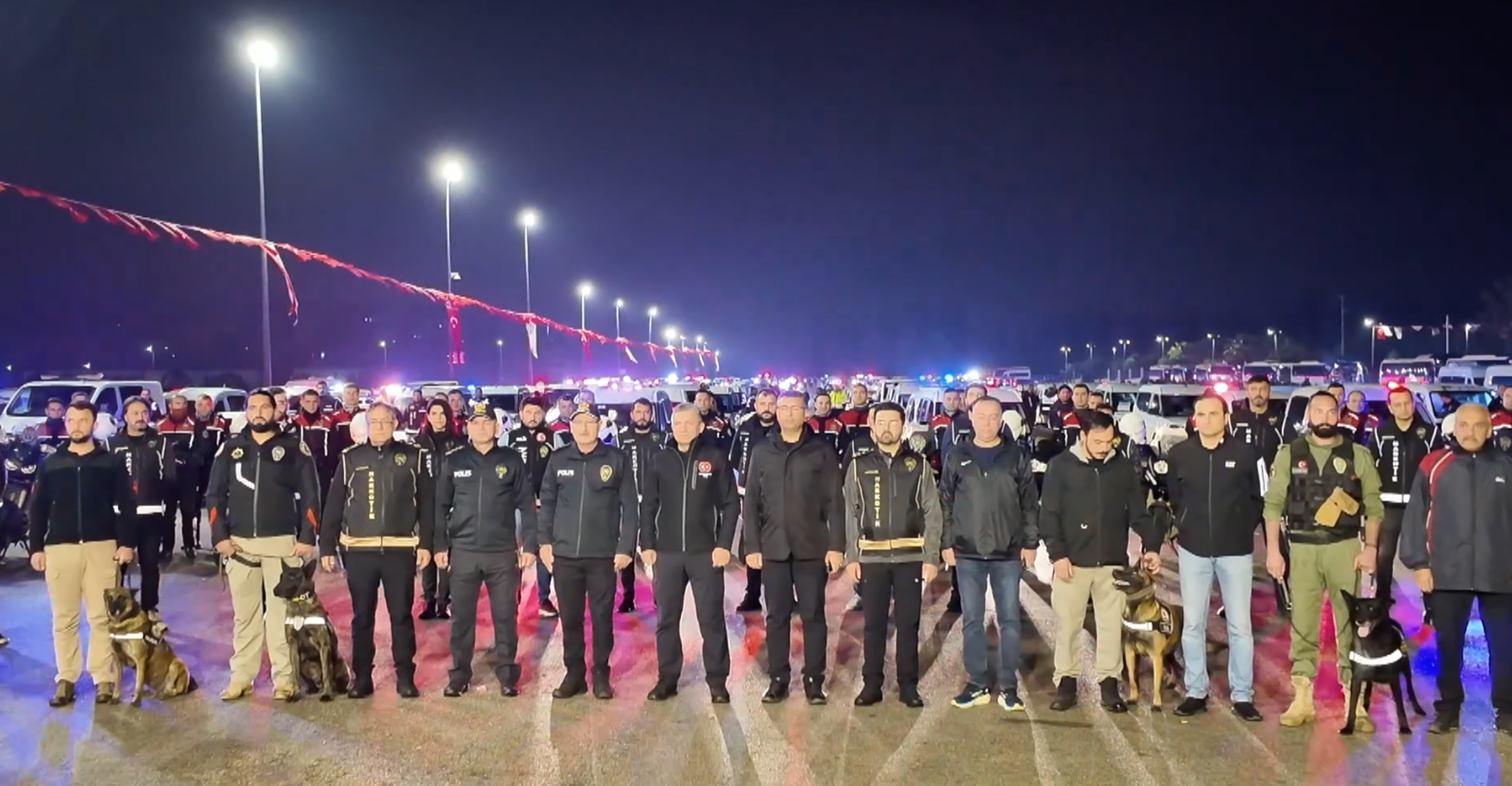 Y E R L I K A Y A 17 I L D E D U Z E N L E N E N U Y U S T U R U C U 1036473 307603