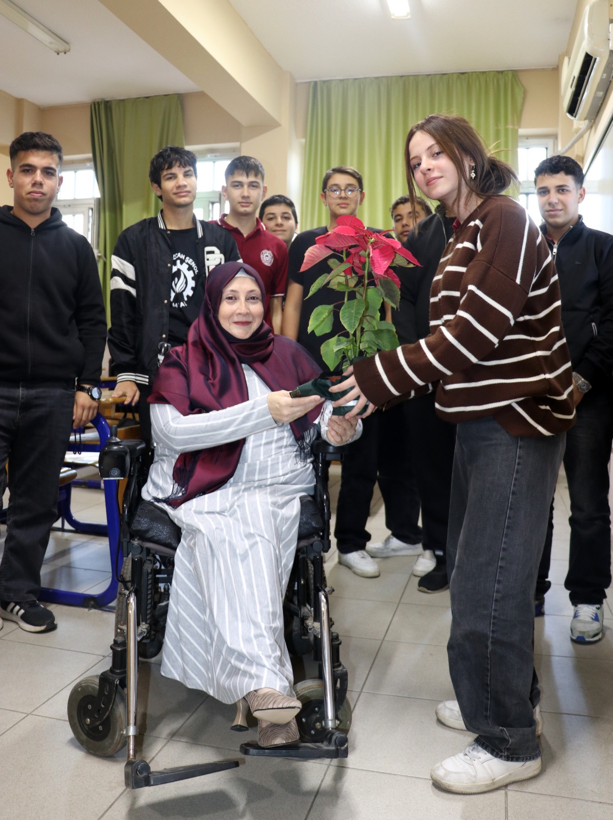 Y U R U M E E N G E L L I Z E Y N E P O G R E T M E N A S A N S O R U 1028660 305230