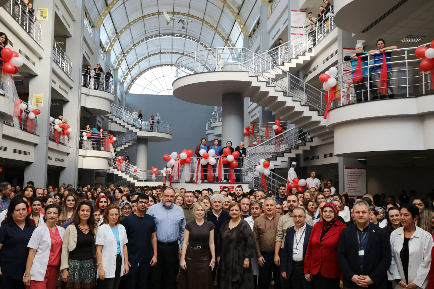 A K D E N I Z U N I V E R S I T E S I H A S T A N E S I N D E Y E N I 1085962 322300