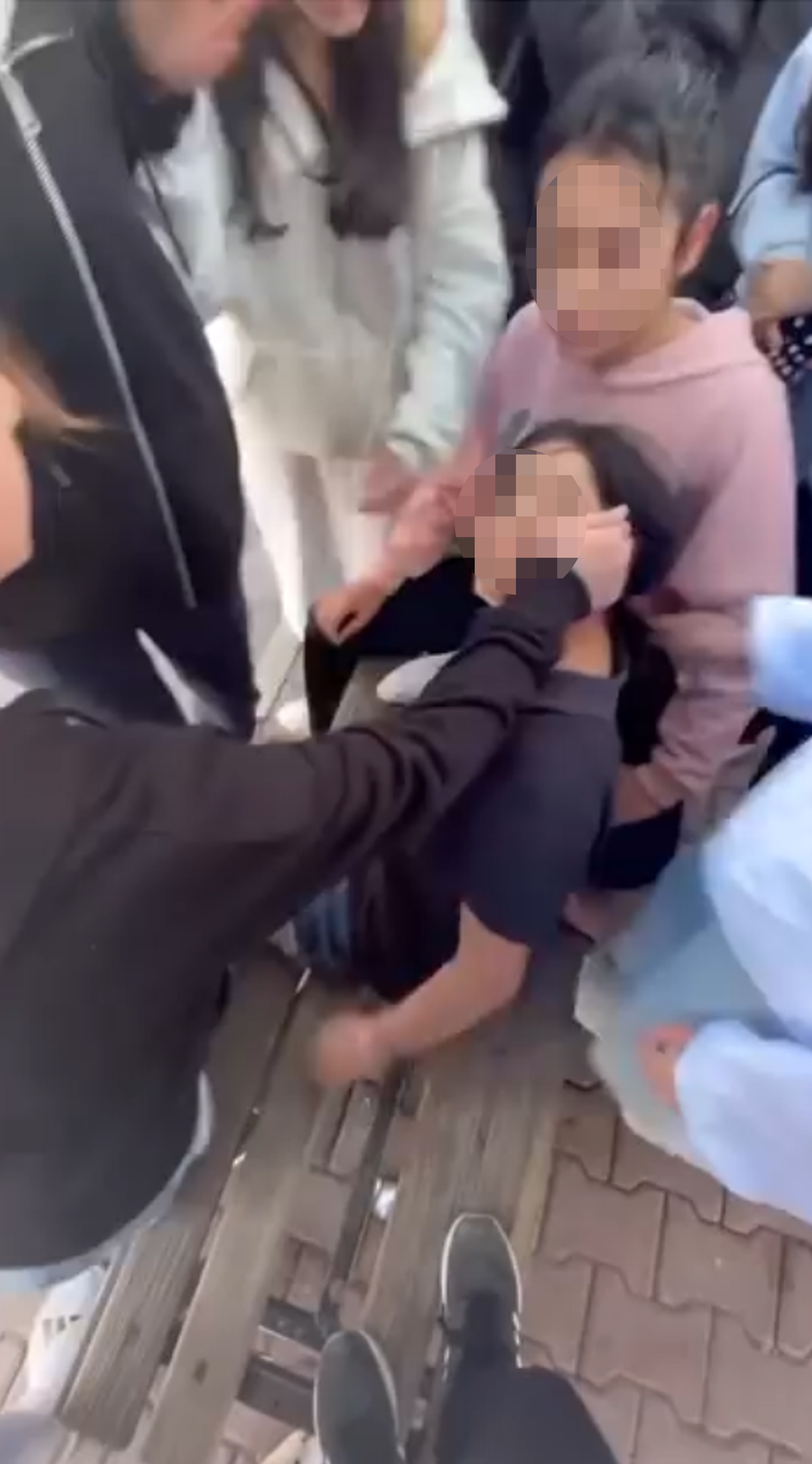 A K R A N L A R I K I Z O G R E N C I Y I T E K M E Y U M R U K D 1045608 310290