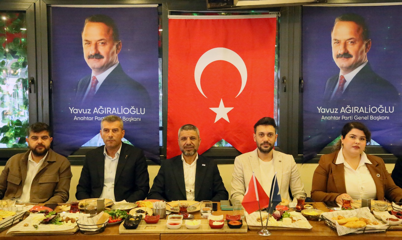 A N A H T A R P A R T I D E N T A N I T I M T O P L A N T I S I 1083169 321488