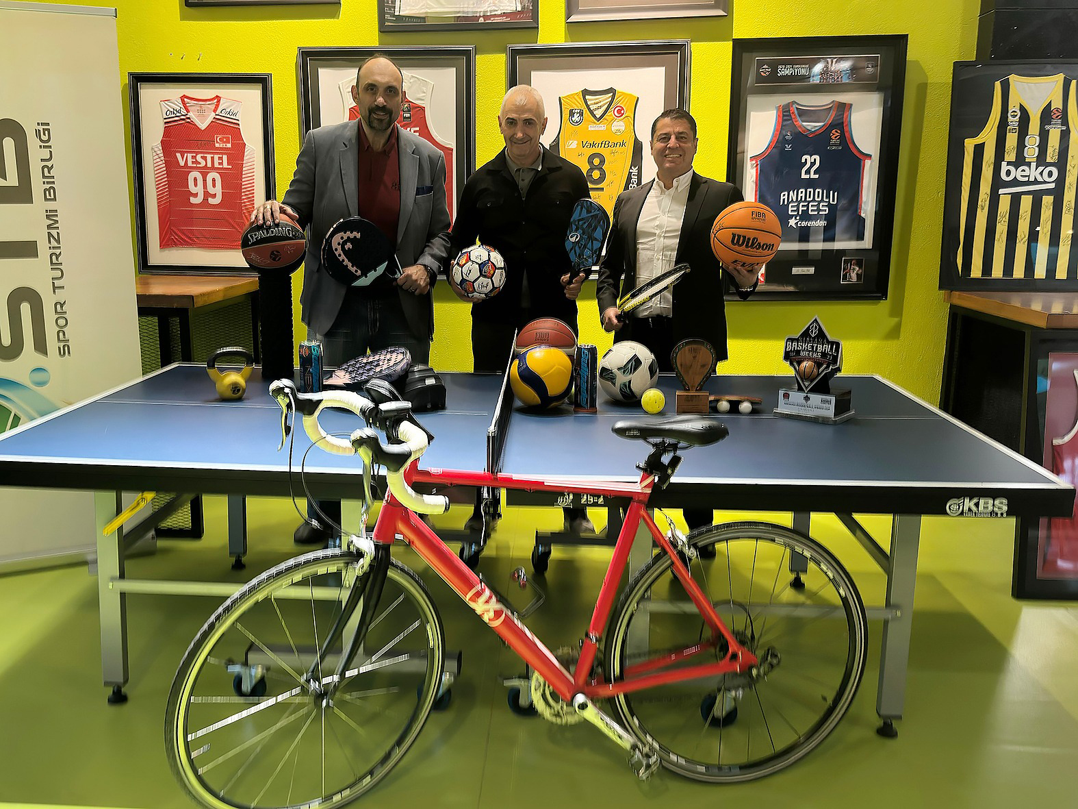 A N T A L Y A D A F U T B O L T A K I M L A R I 1500 K A M P Y A 1057791 313925