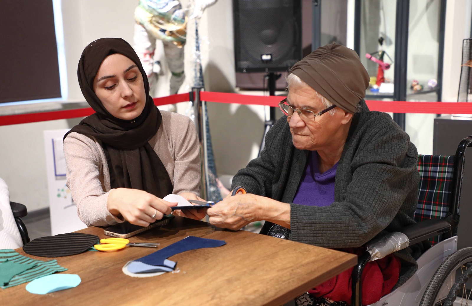 A T I K K U M A S L A R Y I L B A S I N E S E S I N E D O N U S T U 1059394 314402