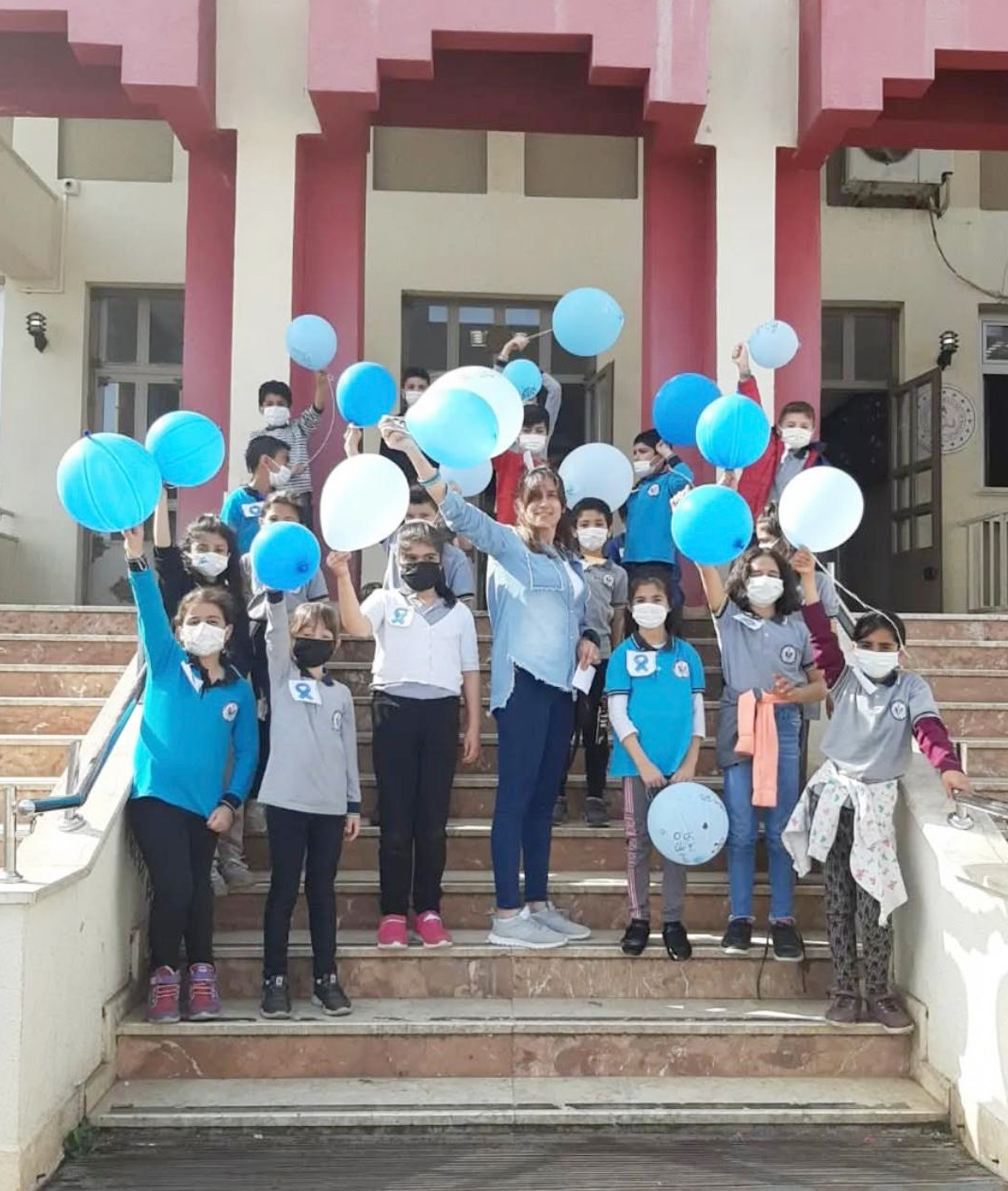 A Y S E L O G R E T M E N E G I T I M D U N Y A S I N I N N O B E L I 1072441 318237