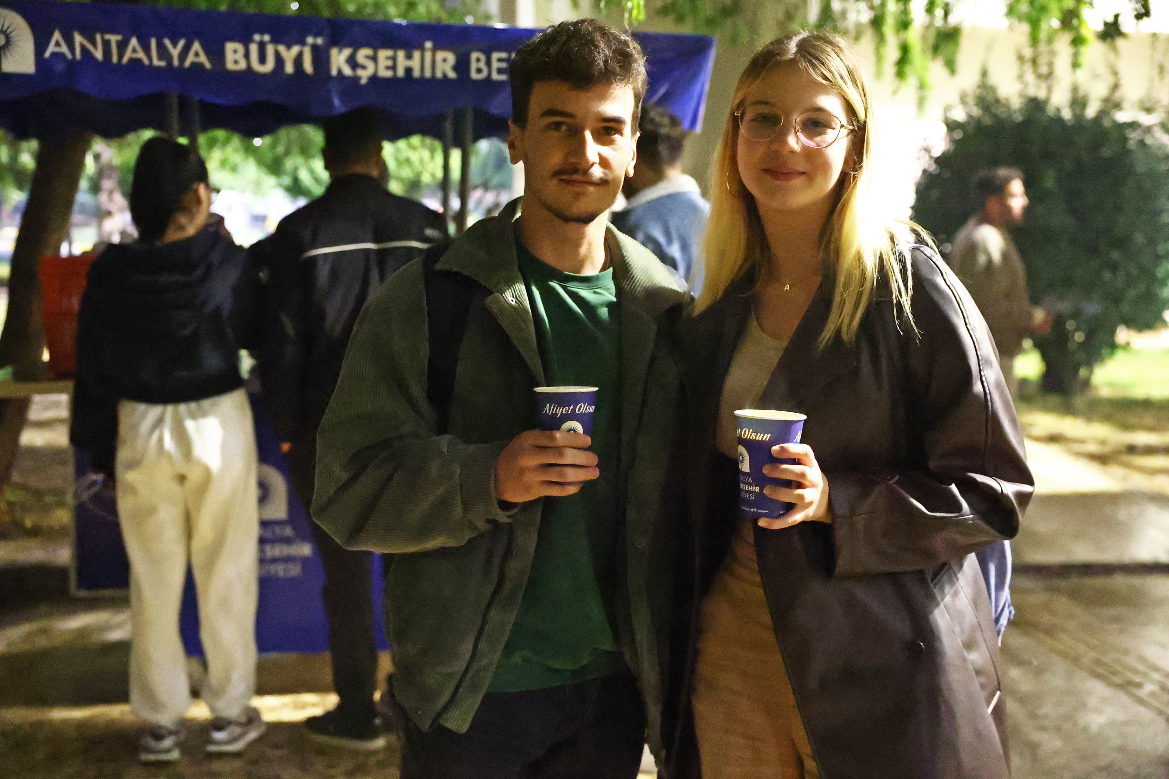 B U Y U K S E H I R’ D E N O G R E N C I L E R E S I C A K C O R B A I 1077558 319764