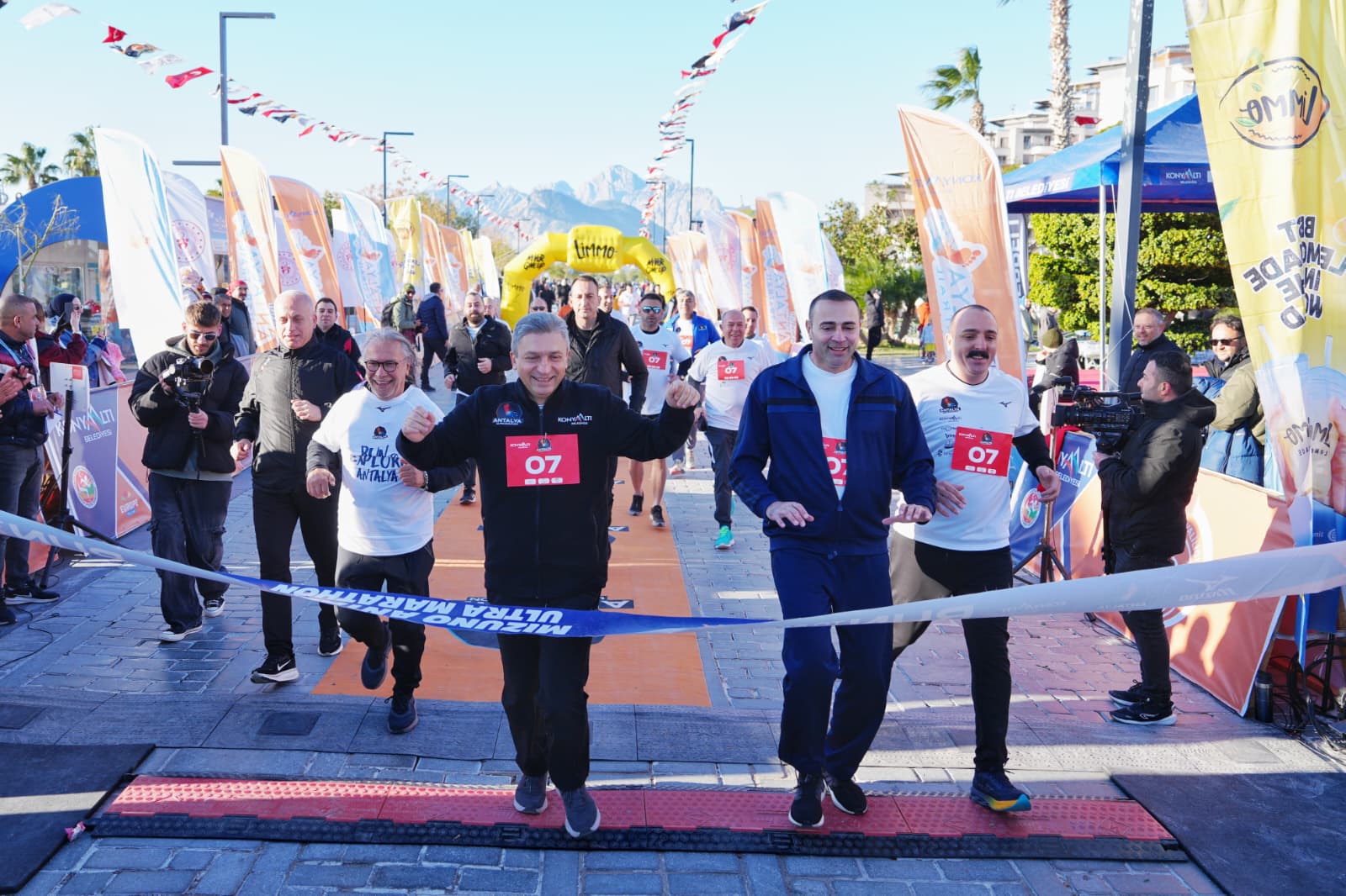 G9 P Ds O W8 A A29 N L