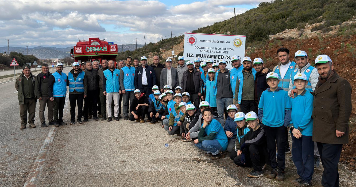 K O R K U T E L I D E H Z. M U H A M M E D H A T I R A O R M A N I 1082674 321356