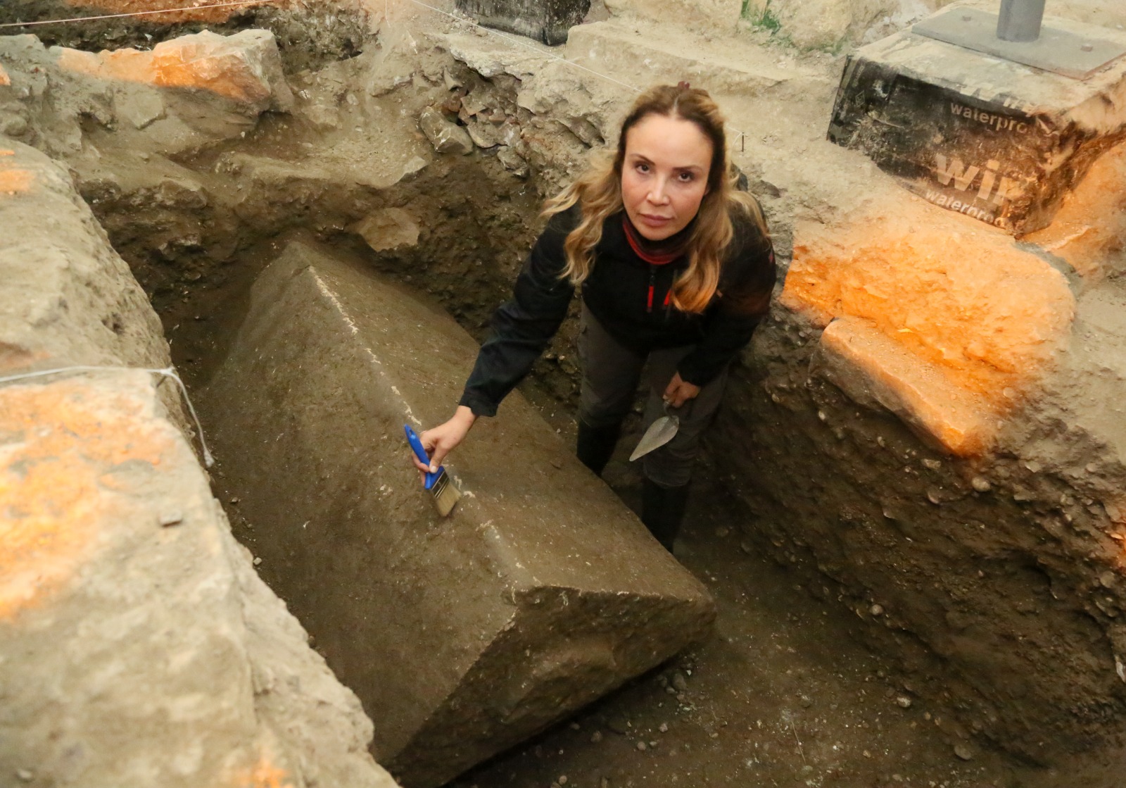 N O E L B A B A N I N K I L I S E S I U N E S C O A D A Y L I G I 1054376 312873