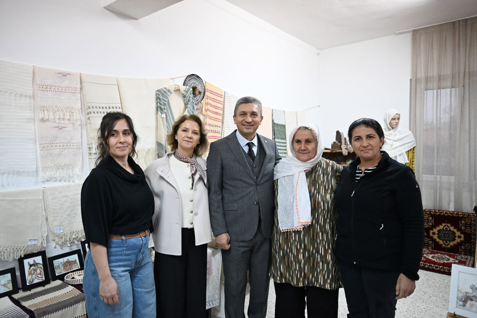 O R M A N A’ N I N G U R U R T A B E L A S I 1050302 311691