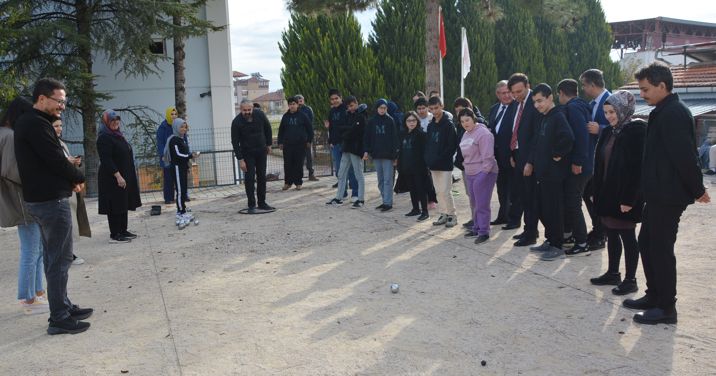 O Z E L O G R E N C I L E R B O C C E T U R N U V A S I N D A B U L U S 1048735 311203