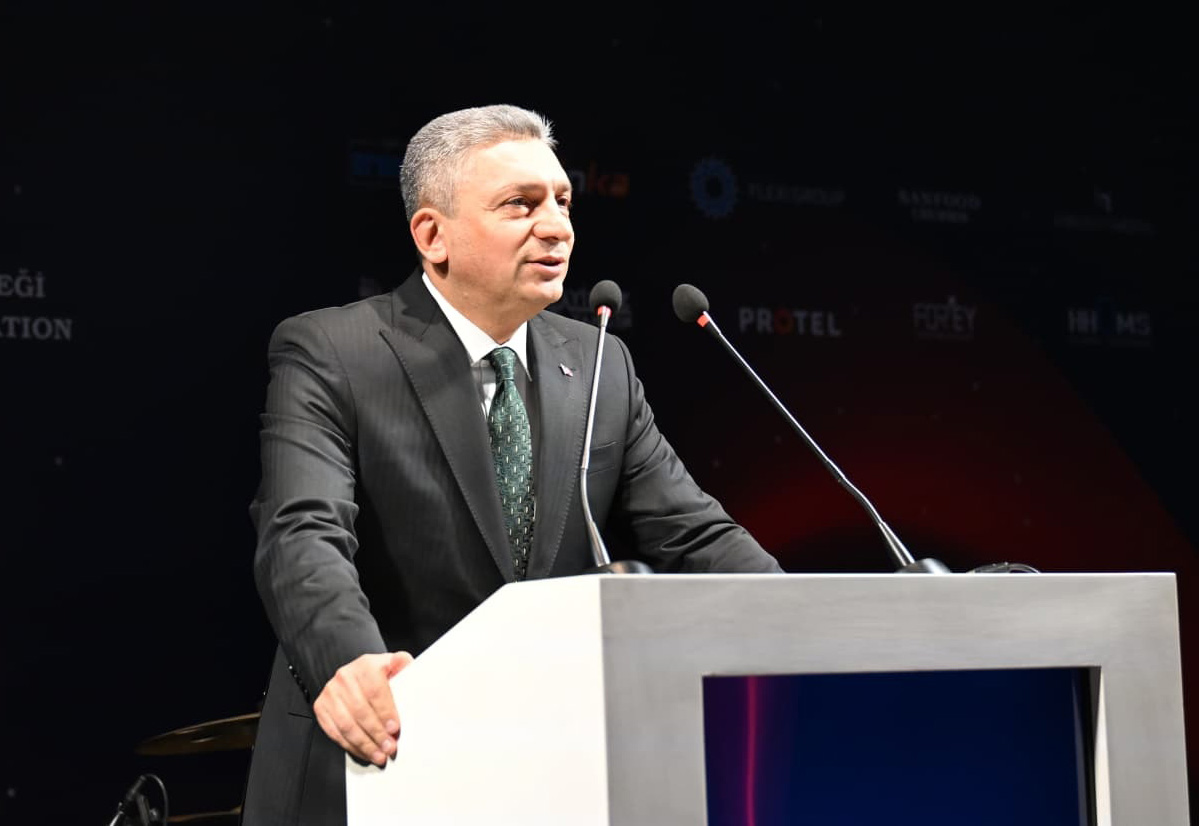 P O Y D G E L E N E K S E L S E Z O N G A L A S I A N T A L Y A’ D A 1061239 314958