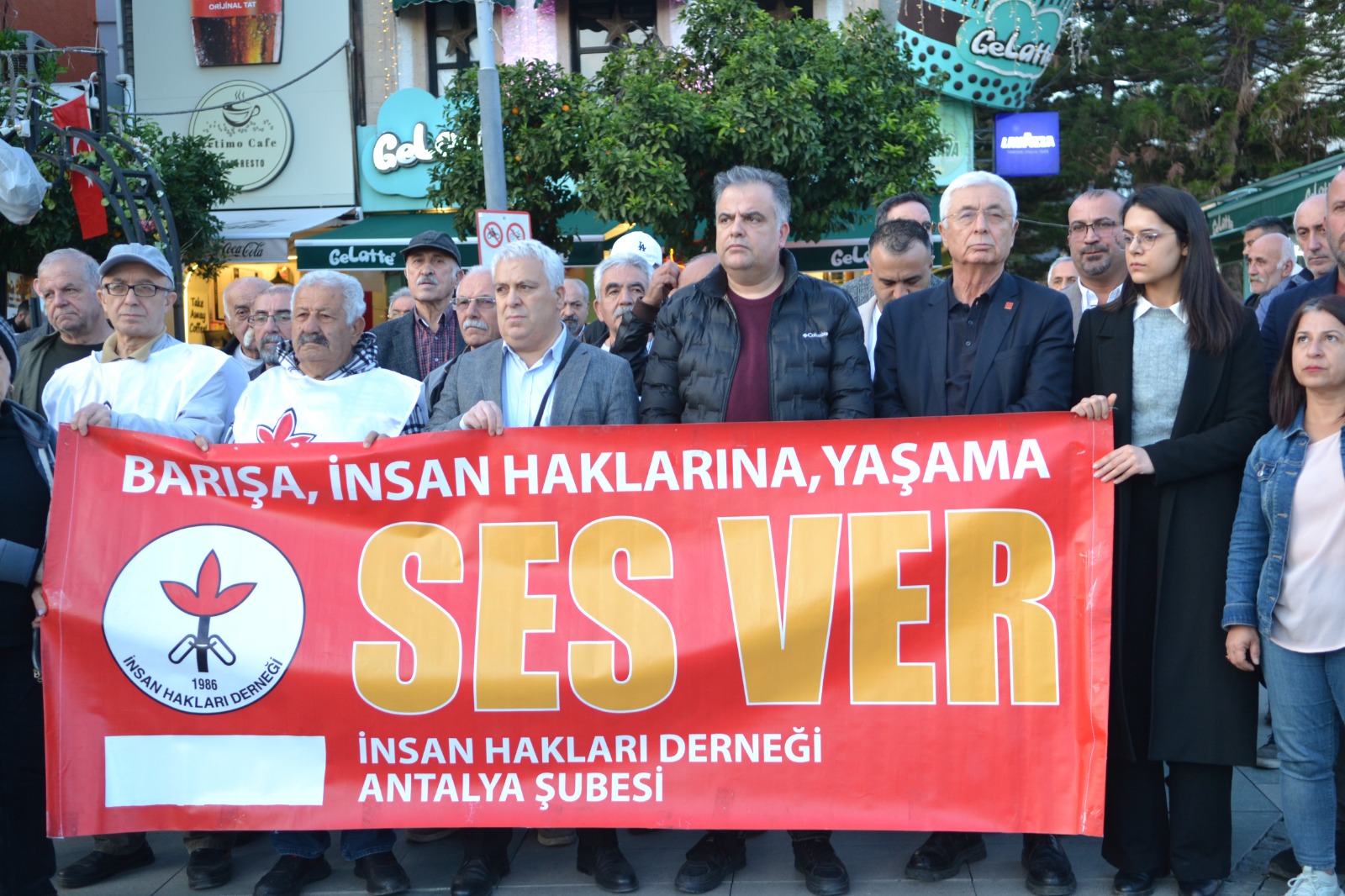 Whatsapp Image 2025 12 10 At 22.41.47-1