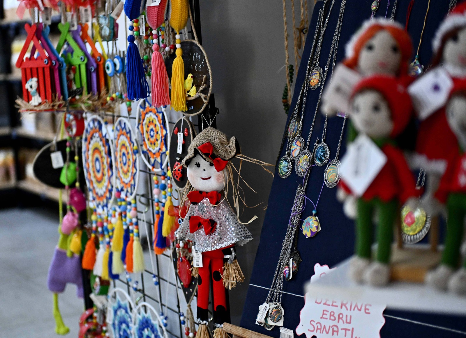 Y E R L I M A L I H A F T A S I N D A K A D I N E M E G I N E D E S 1059464 314414