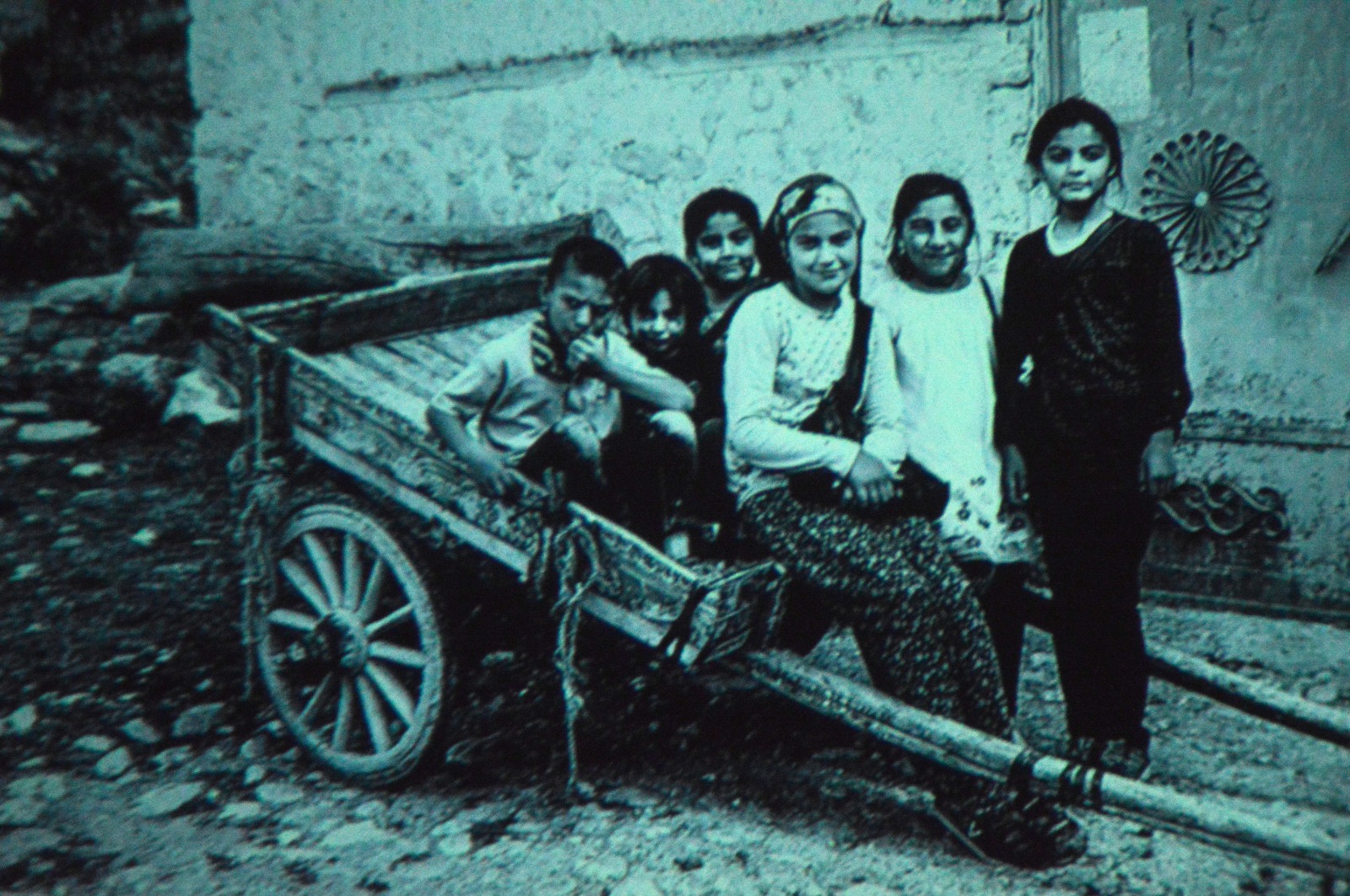 A N T A L Y A D A F O T O G R A F G O S T E R I M G U N L E R I 1103529 327593