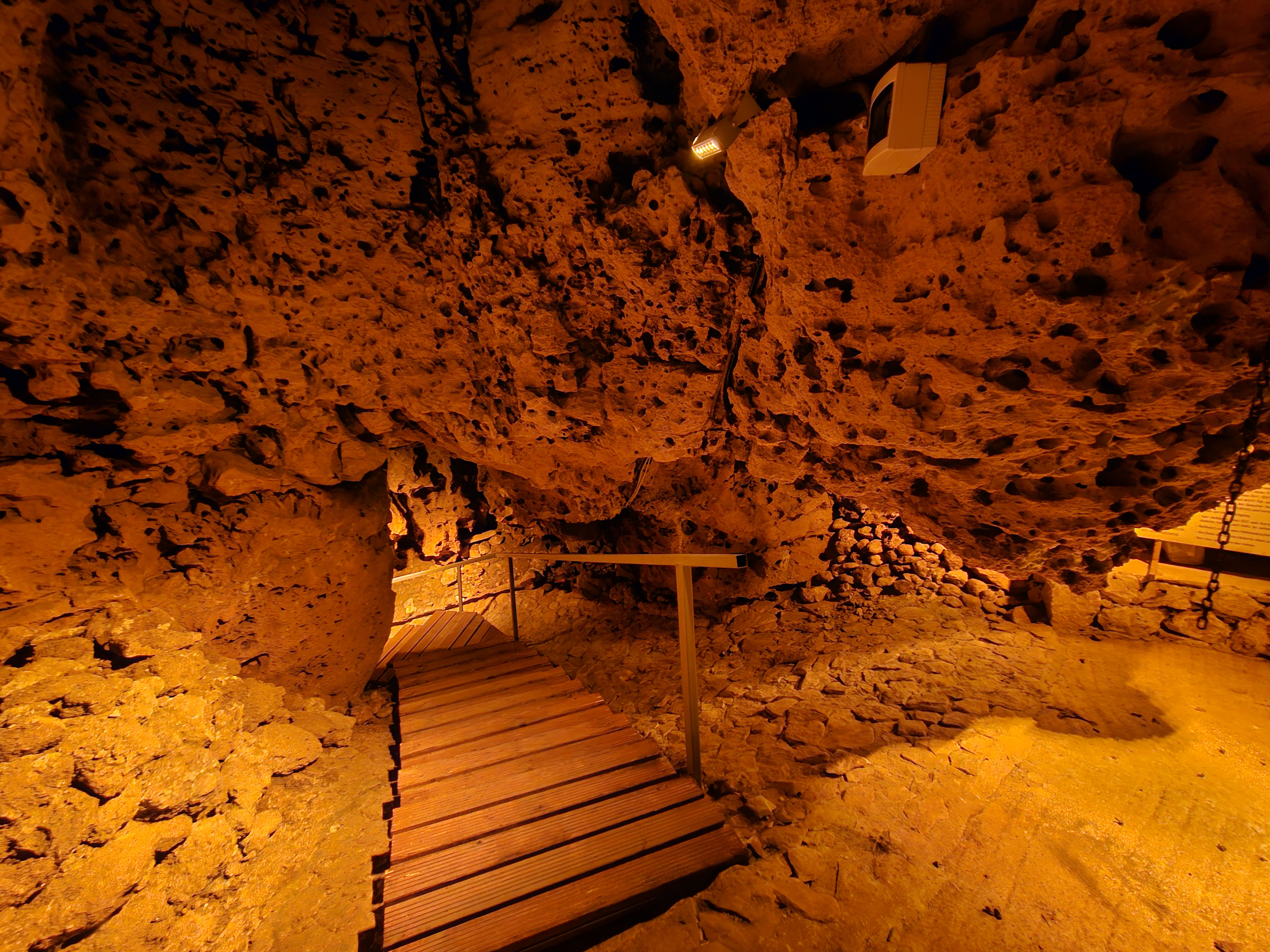 A N T A L Y A D A K I K A R A T A S M A G A R A S I N D A T E K N O 1100006 326547