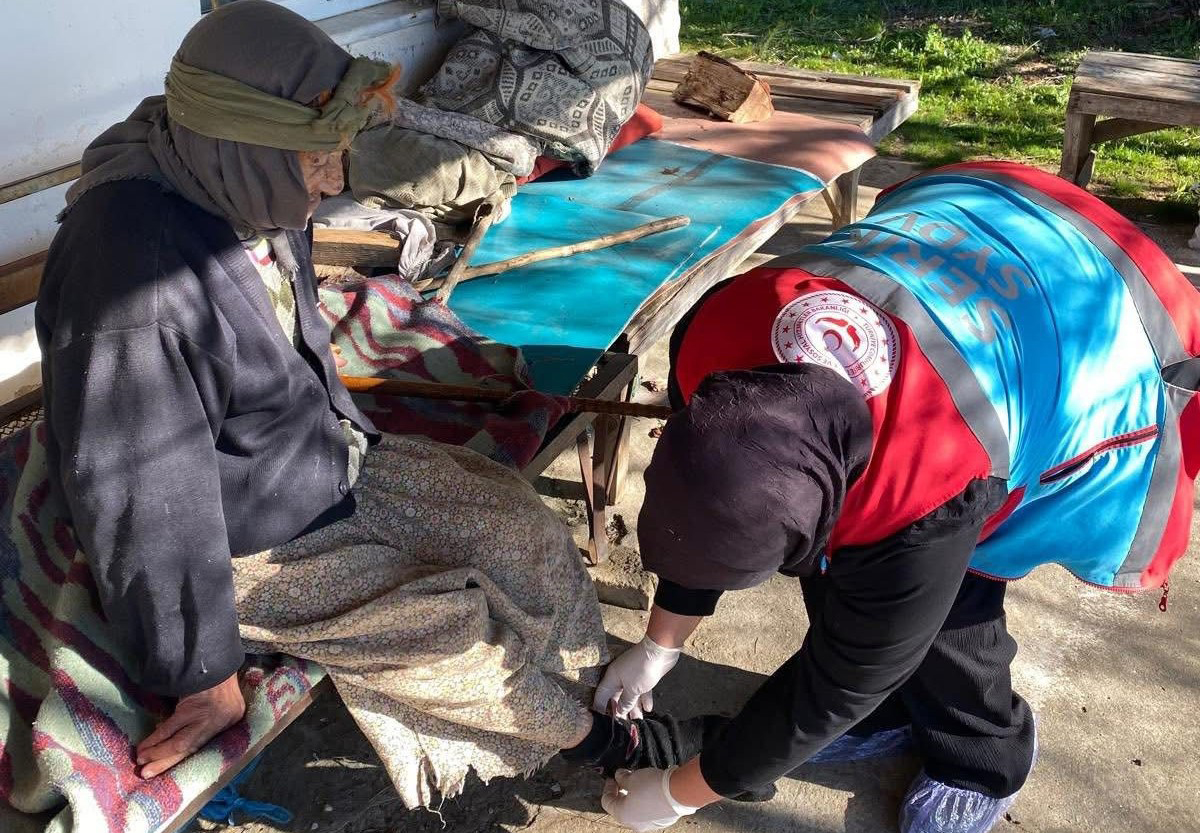 B A S K A N S O K E R T U R K I Y E D E 128 B I N E N G E L L I 1128844 335143