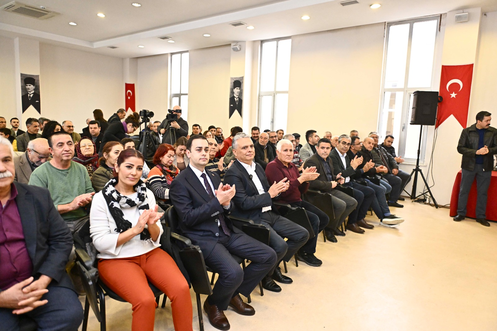 B A S K A N U Y S A L U G U R M U M C U C U M H U R I Y E T T I R 1133484 336504