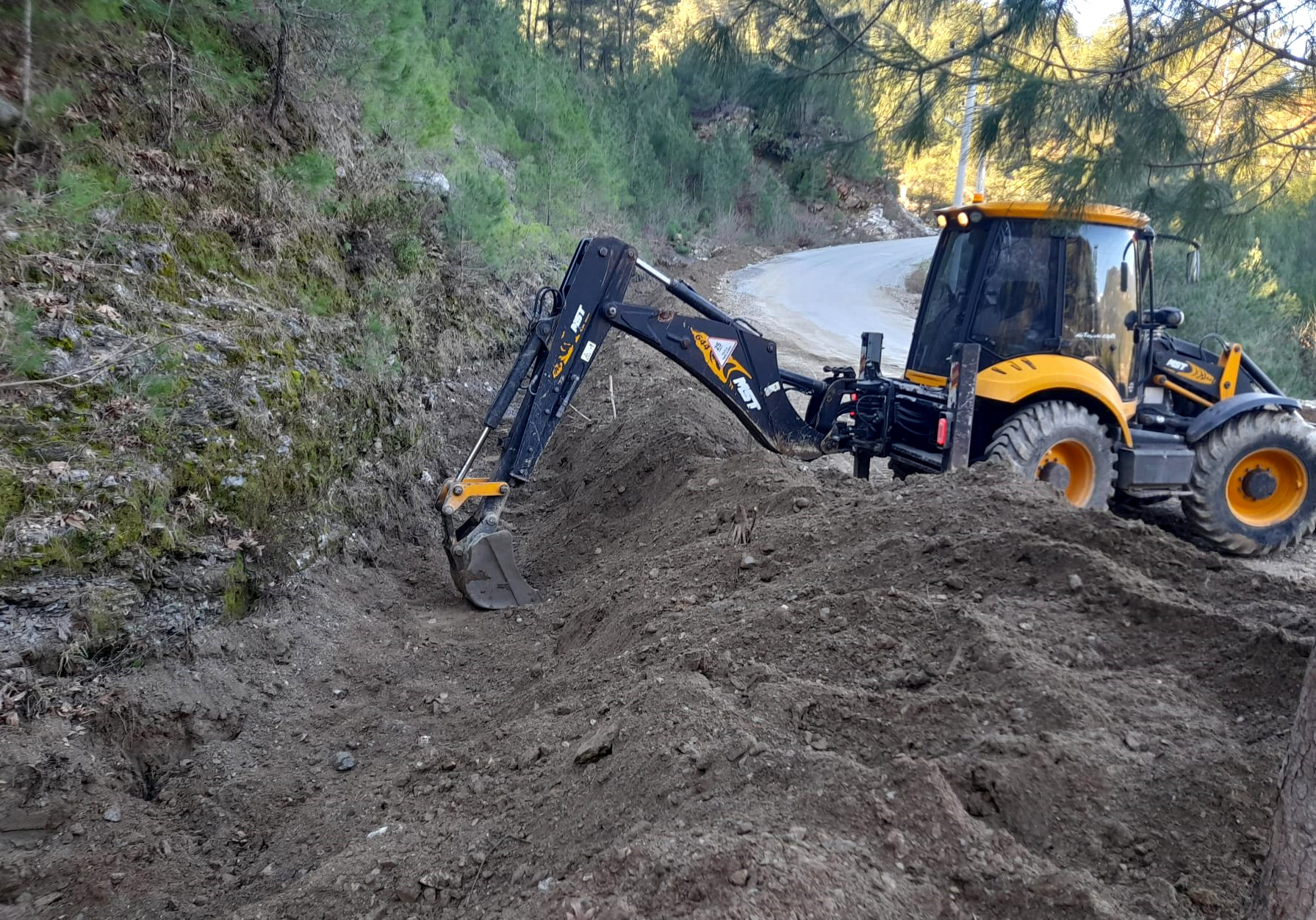 B U Y U K S E H I R A L A N Y A’ N I N K I R S A L Y O L L A R I N D A 1128435 335016